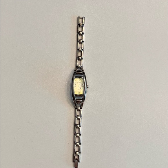 Women’s Armitron Watch Silver Tone - Picture 3 of 5